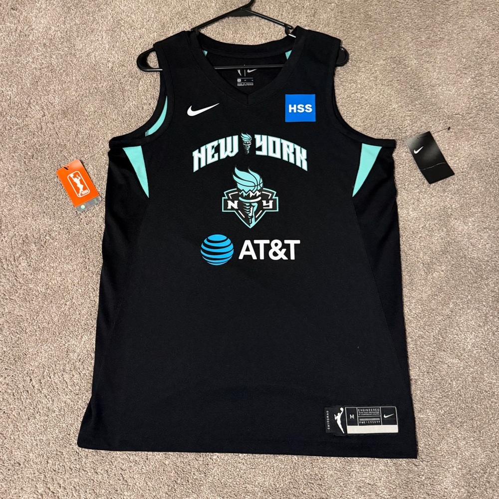 NWT. Sabrina Ionescu New York Liberty Women’s Black Nike Jersey. Size Medium.